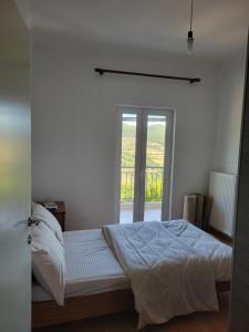 Bujtina Oda Qosja Guest house