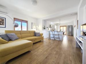 Sicily Sea Home