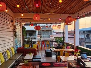 THE PLACE Hostel Battambang