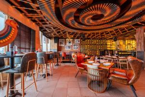 Treebo Premium Bridge View Regency, Mall Road