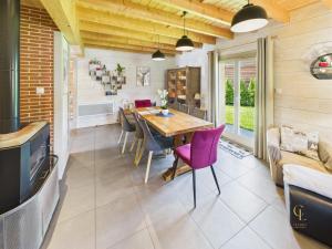 Chalets Le Chalet du Pere Michel, Jacuzzi, Sauna, Jardin : photos des chambres