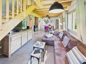 Chalets Le Chalet du Pere Michel, Jacuzzi, Sauna, Jardin : photos des chambres