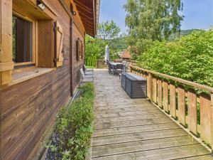 Chalets Le Chalet du Pere Michel, Jacuzzi, Sauna, Jardin : photos des chambres