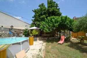 Maisons de vacances Maison independante Piscine Jardin Climatisation : photos des chambres