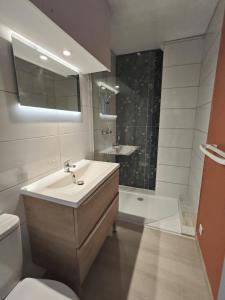 Appartements T2 front de mer et parking gratuit : photos des chambres