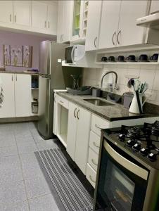 Apartamento em lindo condomínio na Riviera de São Lourenco