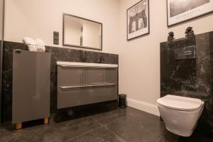 Granaria Old Town by Alqueen Apartments