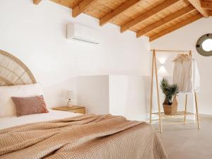 Alýria Sea Side Suites