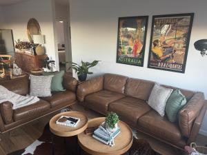 2BR Charlestown Guesthouse Coastal Views Breakfast