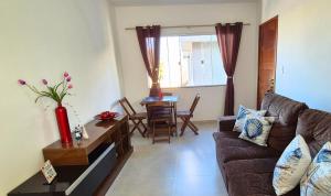 Apartamento Rio das Ostras com 2 Quartos e Suíte!