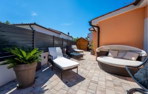 Amazing Home In Vodnjan 