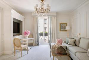 Hotels Four Seasons Hotel George V Paris : photos des chambres