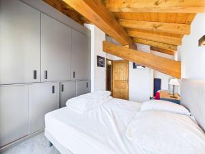 Duplex 5 pièces, 100m des pistes, Parking et WIFI - FR-1-398-644