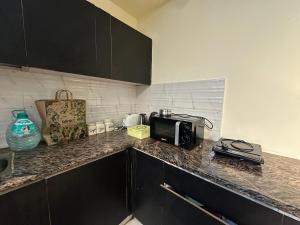 The Boho Den By Anneerat Stays