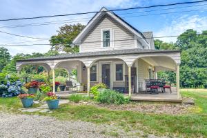 Private Heated Pool Family Cottage in Plymouth!