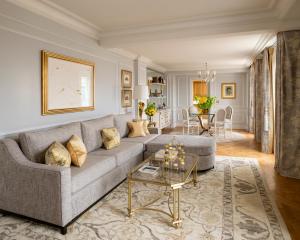 Hotels Four Seasons Hotel George V Paris : photos des chambres
