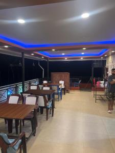 Local point homestay