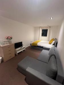 Canary Wharf Apartment