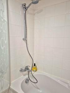 Appartements L-Ethnik Proche du centre - Wifi - Moderne : photos des chambres