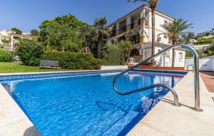 Gorgeous Apartment In Málaga With Swimming Pool