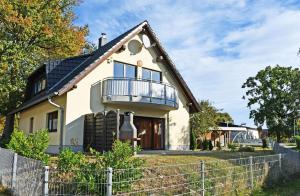 schönes Ferienhaus mit Kamin und Sauna im Ostseebad Sellin