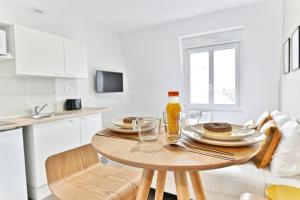 Appartements Petit studio charmant lumineux pres de Paris : Studio