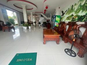 Khách sạn Nhất Phương 2