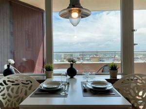 Metropol, Whg 171, Landseite