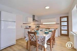 Maisons de vacances Les agapanthes : photos des chambres