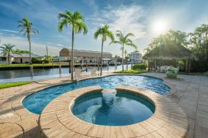 High Tide Hideaway by Sun Palace Vacations