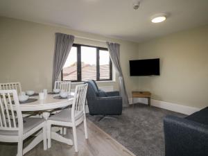 Seashell Suite at Marine Court