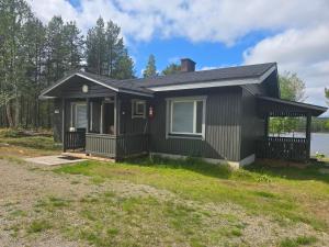 Arctic Lake Aurora house,Sevettijärvi