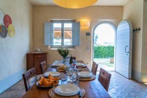 Villa CàBrandano appartamenti con Piscina tra Pesaro e Urbino