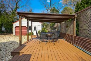 The 1850 House by Leavetown Vacations