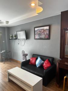 CHEERDUCK Pattaya R-2