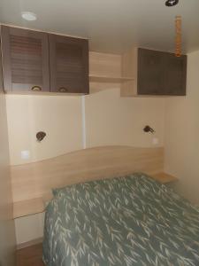 Maisons de vacances Studio et Mobil-home climatise : photos des chambres