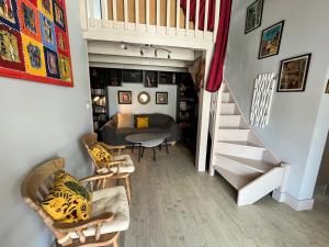 Spacieuse et belle villa climatisée pour 9 couchages, Wifi, piscine commune, 250 m de la plage dans résidence LRMA6465