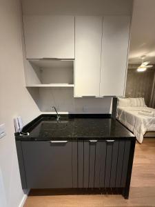 Studio com vista incrível – Pinheiros Faria Lima