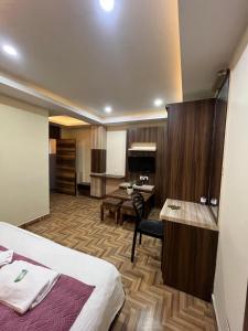 Hotel Oak