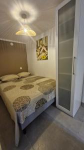 Studio calme avec jardinet