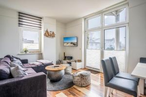 Haus Godewind Ferienwohnung 5 mit Balkon und Strandkorb