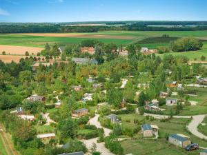 Complexes hoteliers Camping Valloire-sur-Cisse : photos des chambres