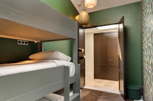 Hotels La Jasso Hotel, Maison de Famille : Lit Superposé dans Dortoir Mixte