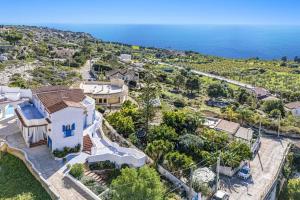 Villa Blu Marino by Villa Plus