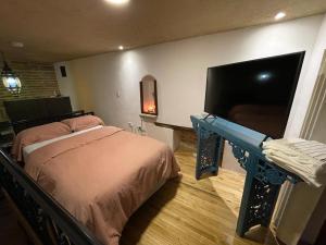 Fully Renovated Mezzanine for Digital Nomads