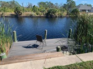 Waterfront Palms Oasis at South Gulf Cove