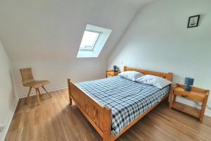 Large family house - near beach