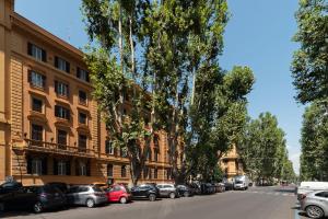 GuestHost San Pietro Studio Apartment Roma