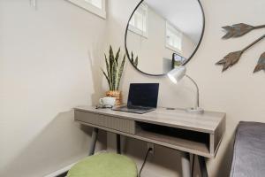 Charming Bungalow Next to CSU - Free Cruiser Bikes