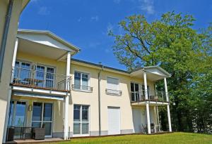 Appartementhaus mit Meerblick im Ostseebad Göhren HO